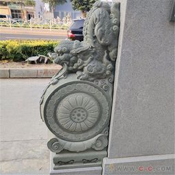 石雕拴馬樁 青石仿古獅子造型，融合鎮宅招財與室內裝飾的藝術